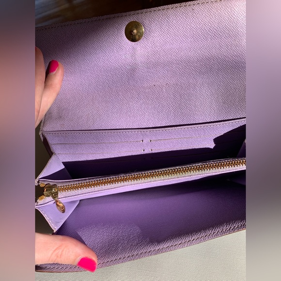 Louis Vuitton Takashi Murakami Sarah Wallet - Picture 7 of 15